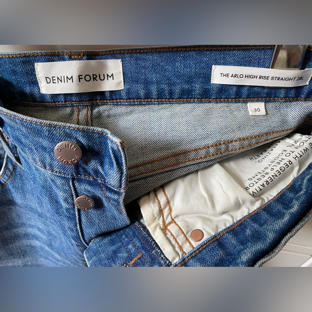 Denim Forum Aritzia The Arlo High Rise Straight 28L Jeans Buttonfly Size 30 - Picture 8 of 11